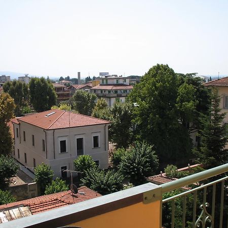 Albergo Paradiso 몬테카티니테르메 외부 사진