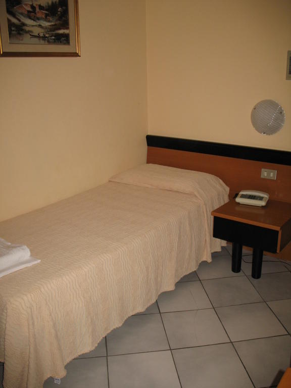 Albergo Paradiso 몬테카티니테르메 객실 사진