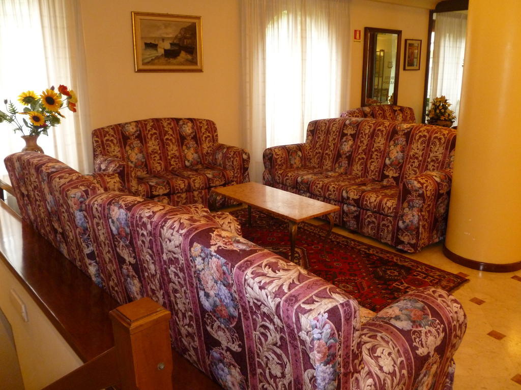 Albergo Paradiso 몬테카티니테르메 외부 사진